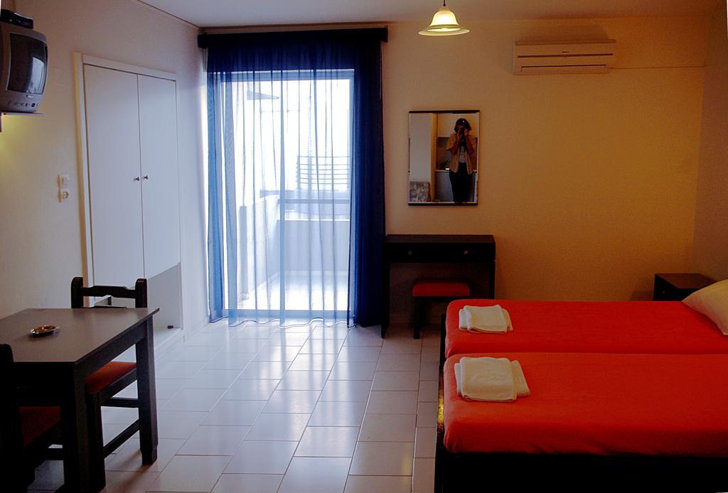 Klery Studios Hersonissos  Room photo